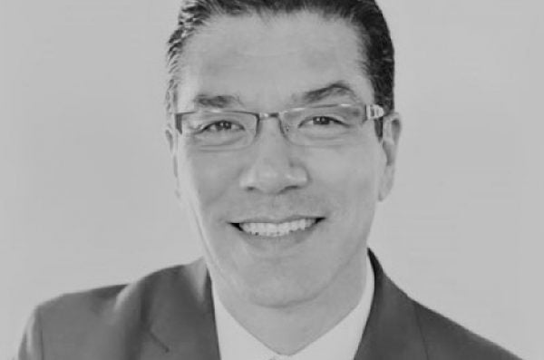 Dr. Javier Reyes